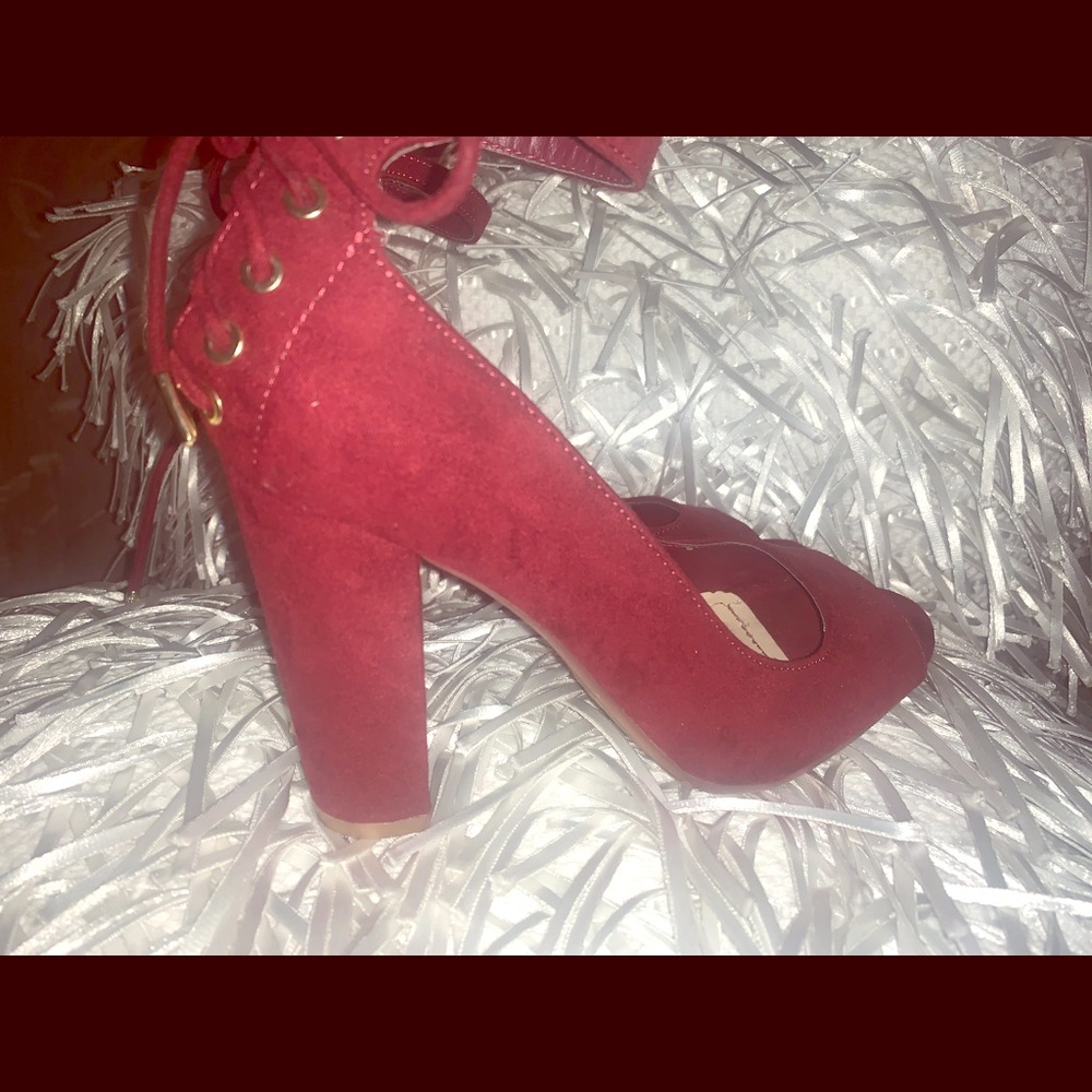 Burgundy stylish heels soft material